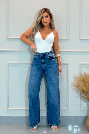 Calça Jeans Feminina Wide Leg com Elastano